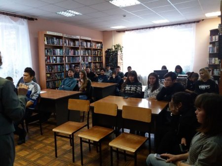 Посещение студентами мероприятия, посвященного 100-летию Великой октябрьской революции