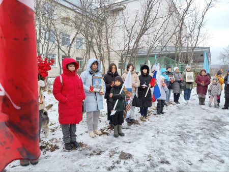 Во имя всех тех, кто жив!