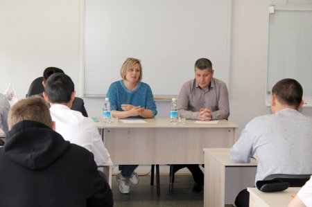 В колледже прошла встреча студентов с министром образования Камчатского края